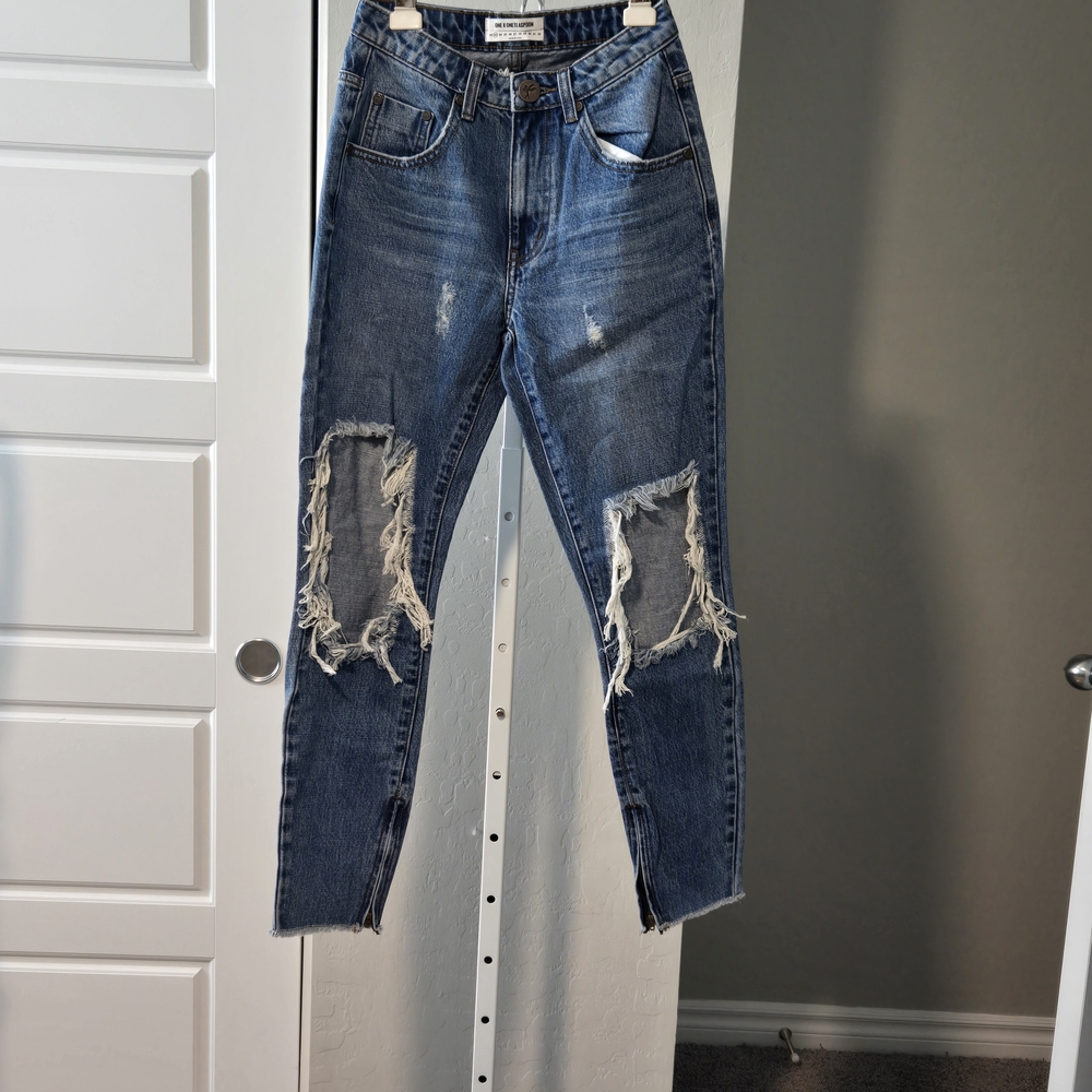 One Teaspoon Distressed Straight Leg Jeans - Blue